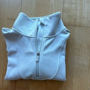 Lululemon brushed softstream half zip, size 6